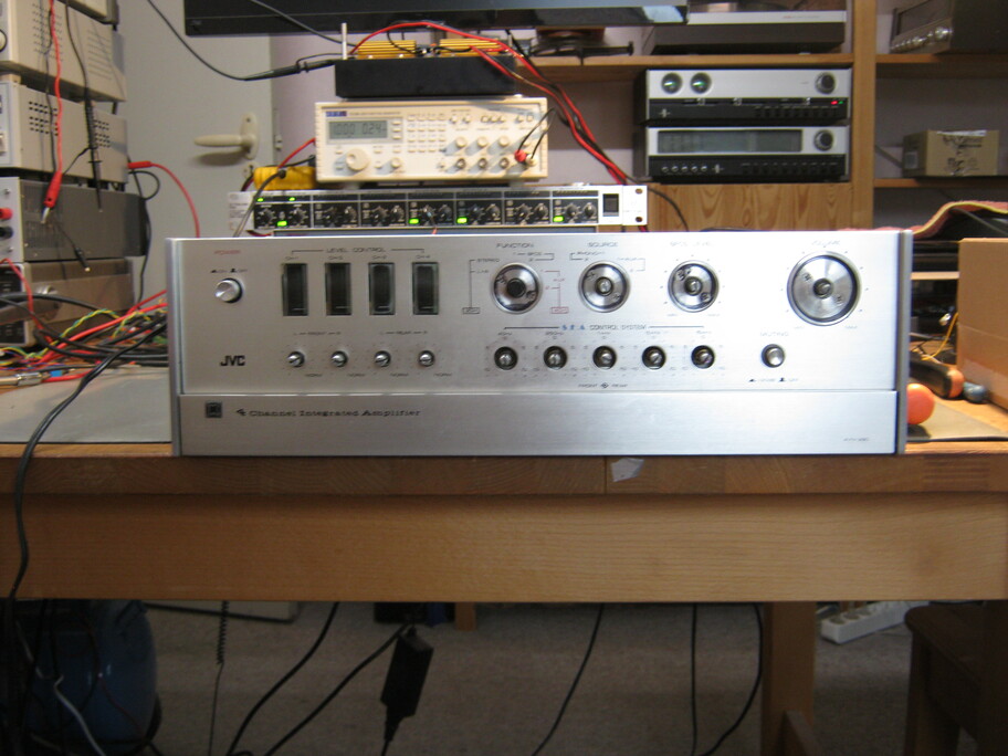 JVC VN-990